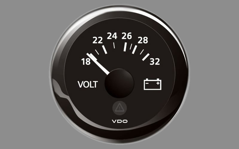 Marine Voltmeter Gauge 18-32V